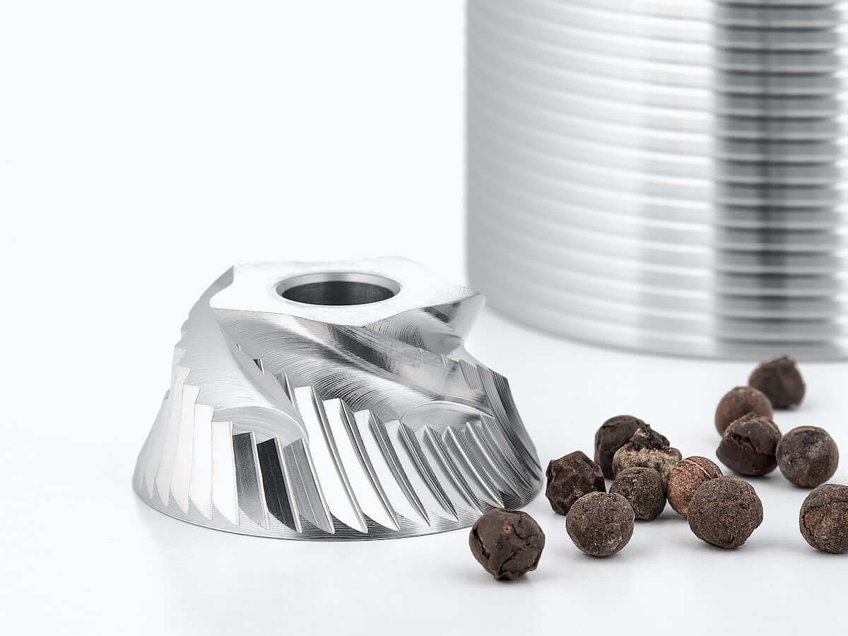 Kinu | Saturn Spice Grinder