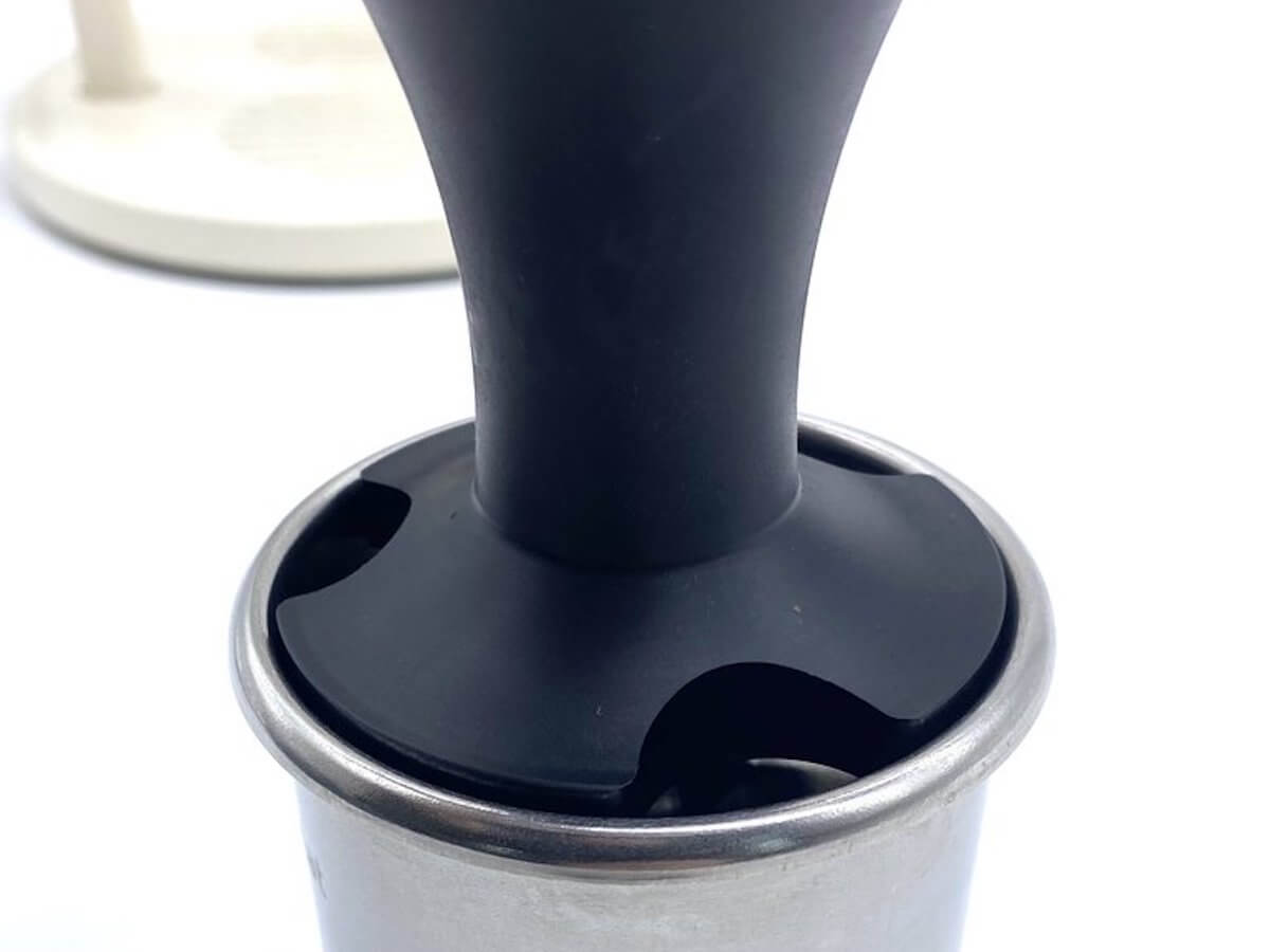 Cafelat | Robot Levelling Tamper