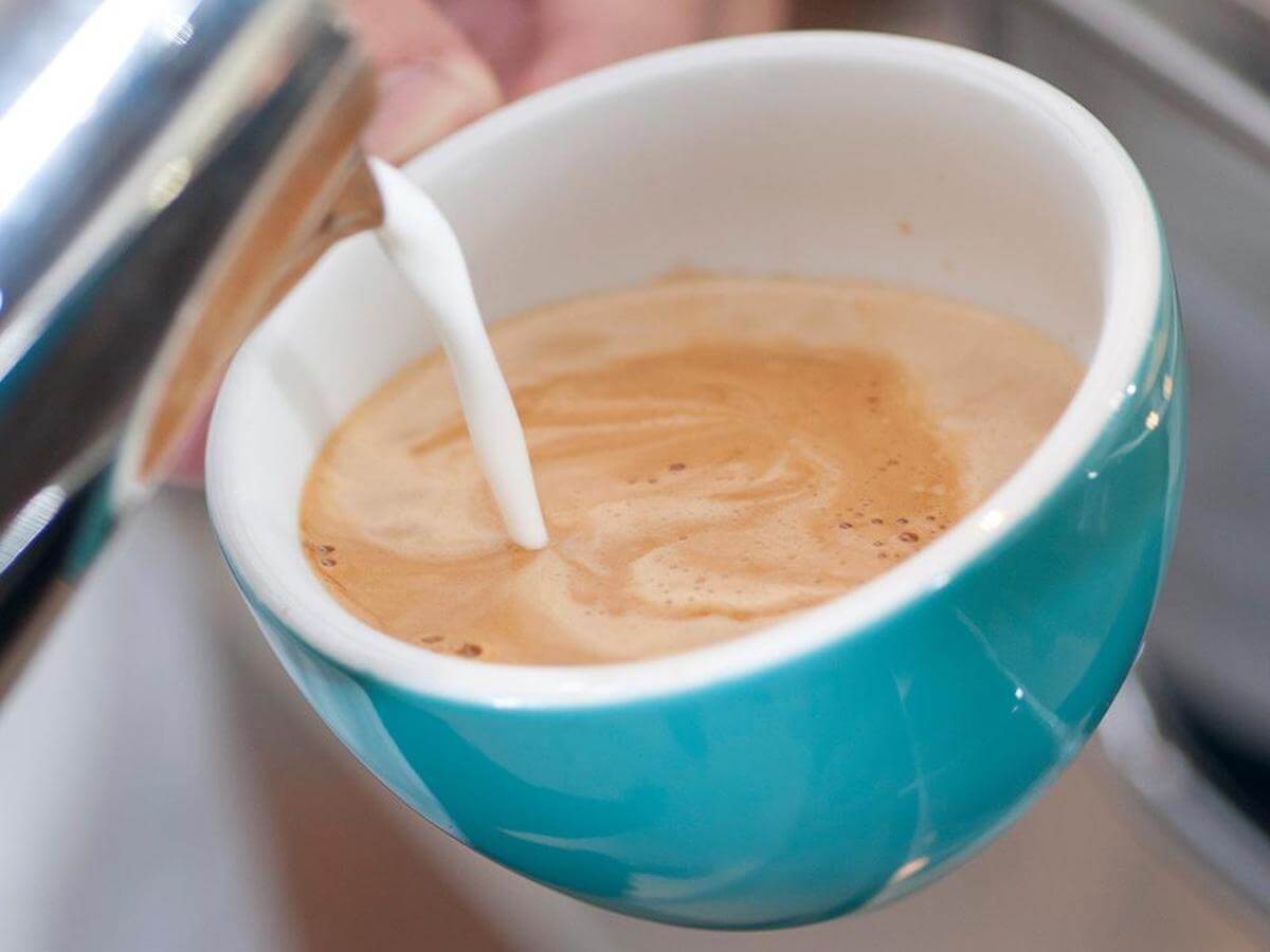 Loveramics | Egg 200ml Cappuccino Cup - 6pk