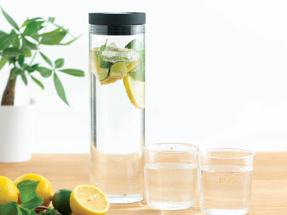 Loveramics | Urban Glass Smart Carafe