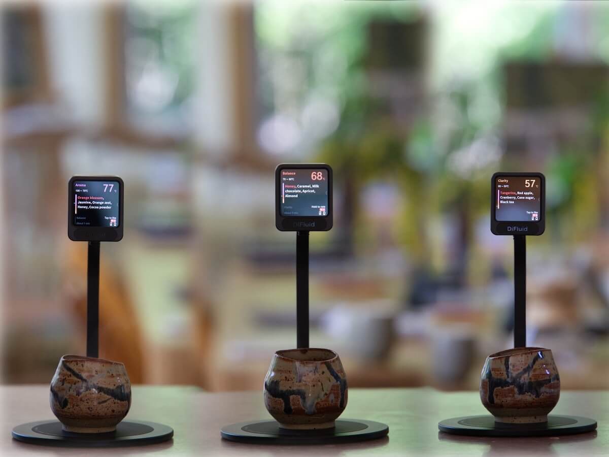 DiFluid | Moment Coffee Temperature & Flavour Reference Monitor