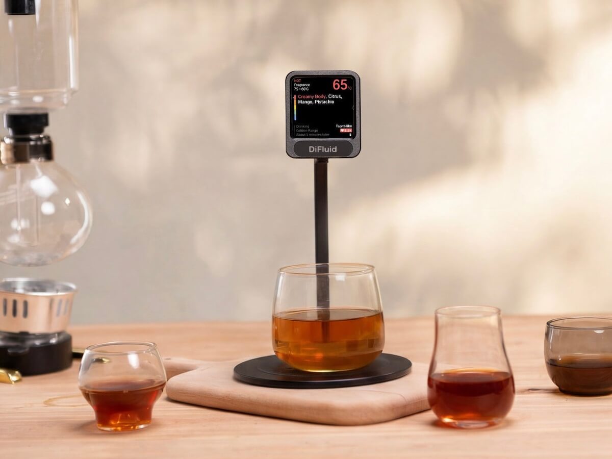 DiFluid | Moment Coffee Temperature & Flavour Reference Monitor